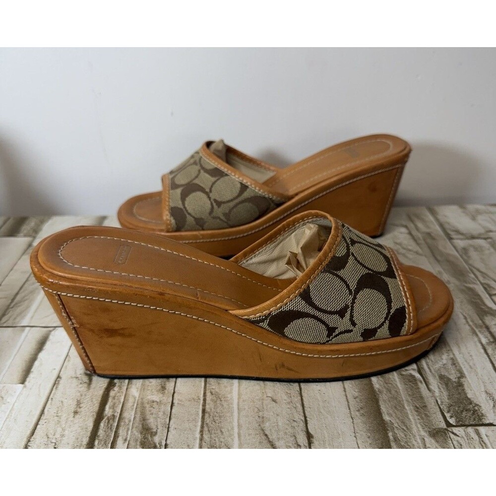 *Vintage Y2k COACH Honey Wooden Platform Wedge in Signature Beige Leather Sz 8